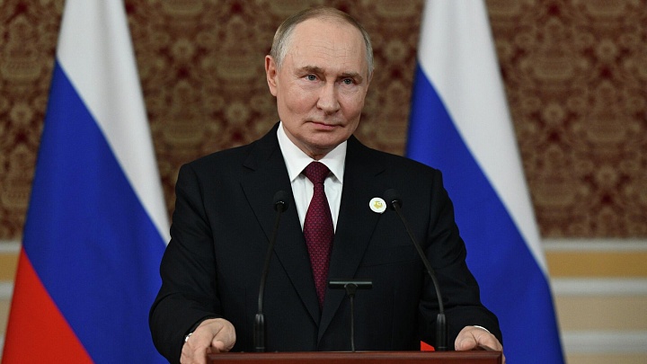 Путин поручил представить предложения по ЦОДам в энергопрофицитных районах