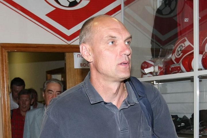 Бубнов: "Если ЦСКА выиграет чемпионат, я голым пройду по улице"