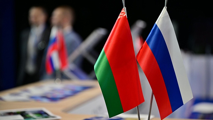 Товарооборот России и Белоруссии за 2025 год станет рекордным, заявил посол