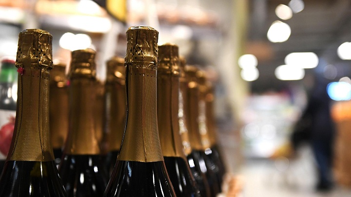 Роскачество рассказало о росте продаж российского игристого вина