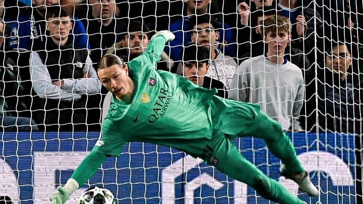 Сафонов после победы в ЛЧ стал самым сильным вратарем в игре FIFA